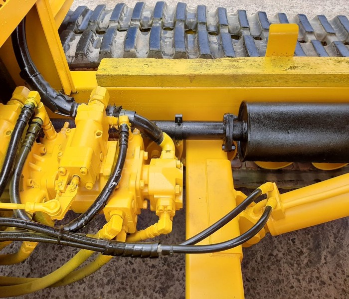 CRAWLER DUMPER MST 500