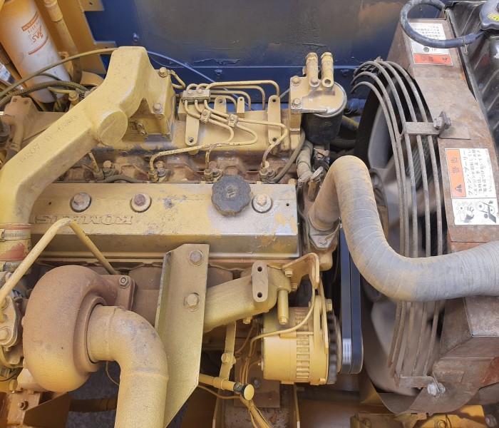 CRAWLER CARRIER MST 1100