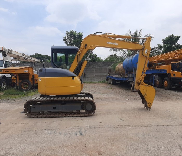 MIDI EXCAVATOR KOMATSU PC 78 US-6EO