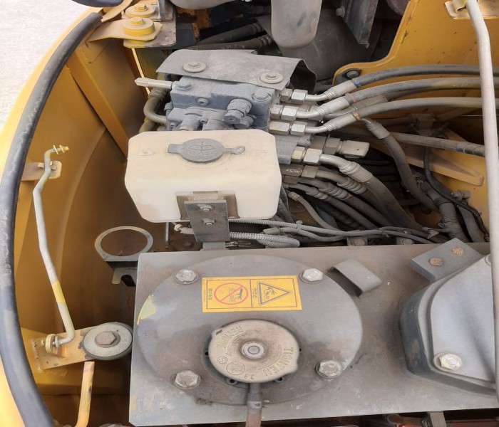 MIDI EXCAVATOR KOMATSU PC 78 US-6EO